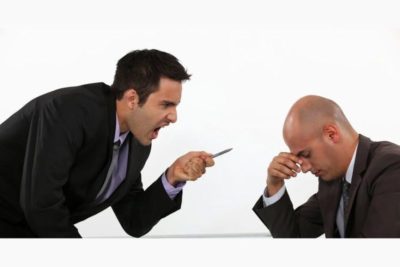 как разрешить конфликт между сотрудниками